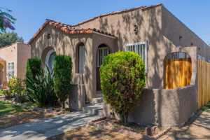 featured image of 6765 Lemon Ave