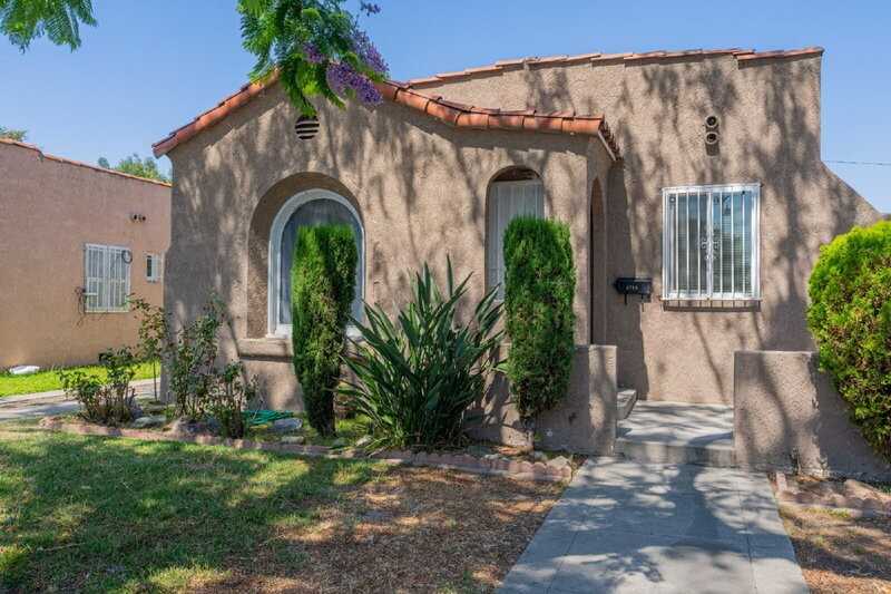 6765 Lemon Ave - Photo 3 of 50