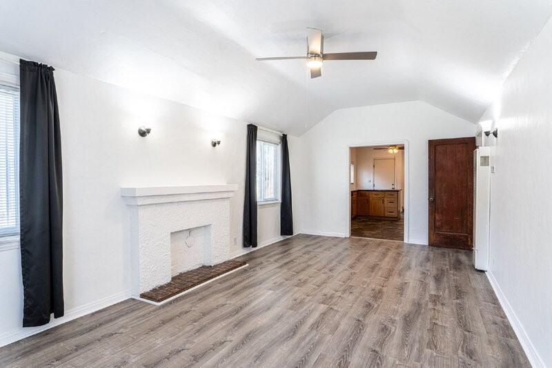6765 Lemon Ave - Photo 5 of 50