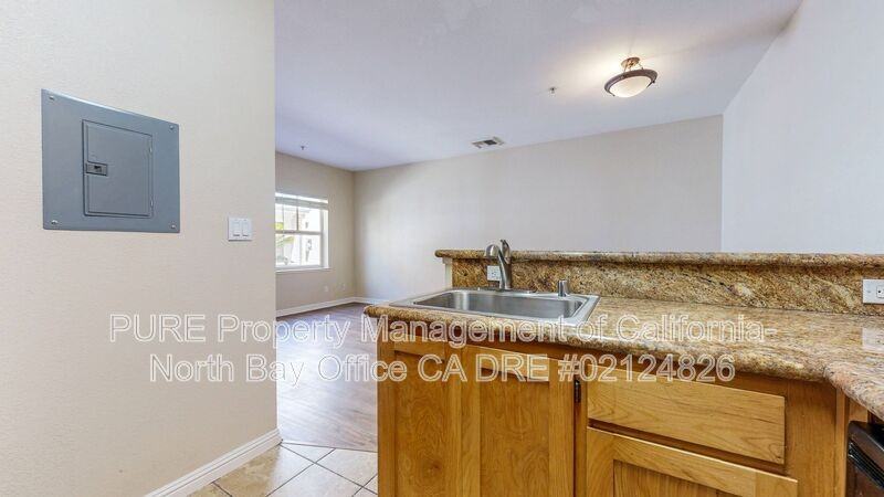 110 5th St #4 - Photo 5 of 22