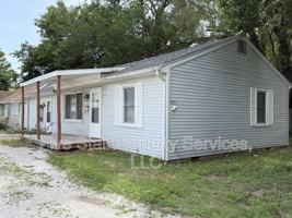 featured image of 1028 W Iles Ave