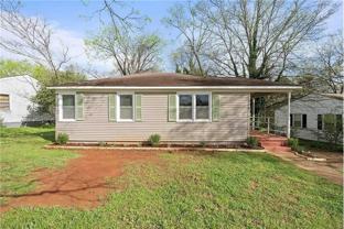 806 Crestline Rd Nw - Photo 1 of 1