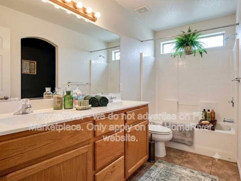 2806 Palisades Dr #101 - Photo 4 of 23