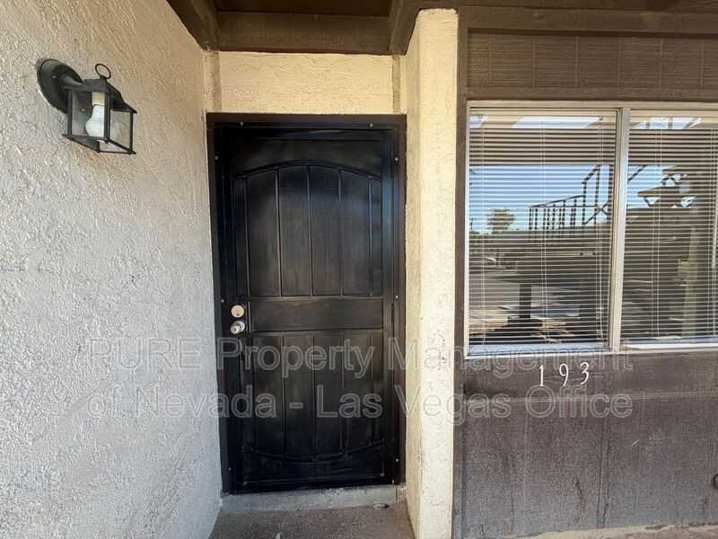 1405 Vegas Valley Dr #193BLDG20 - Photo 2 of 30
