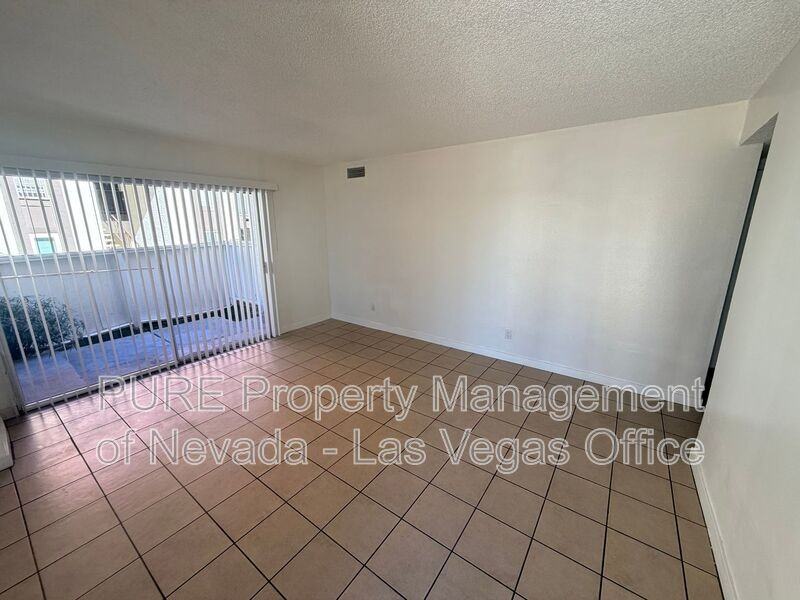1405 Vegas Valley Dr #193BLDG20 - Photo 3 of 30