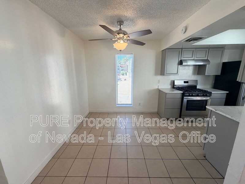 1405 Vegas Valley Dr #193BLDG20 - Photo 7 of 30