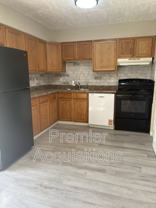 201 E Woodlawn Ave #15 - Photo 1 of 1