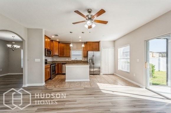 1941 Hawks View Dr - Photo 3 of 16