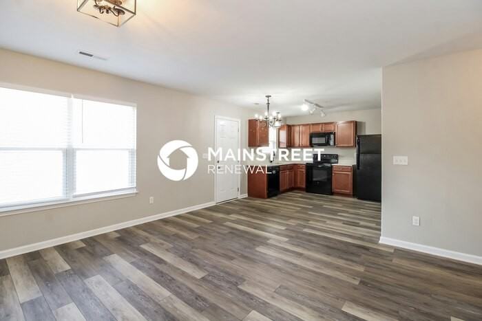 1404 Aurora Glen Dr - Photo 5 of 17