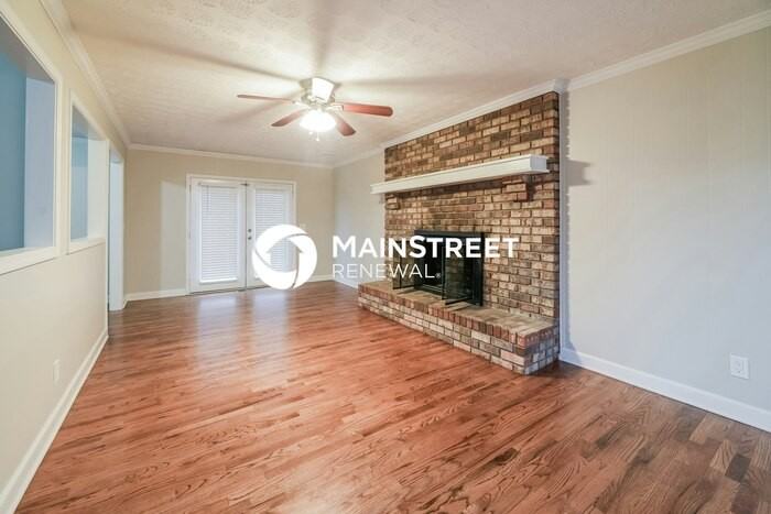 735 Shannon Ln - Photo 6 of 18