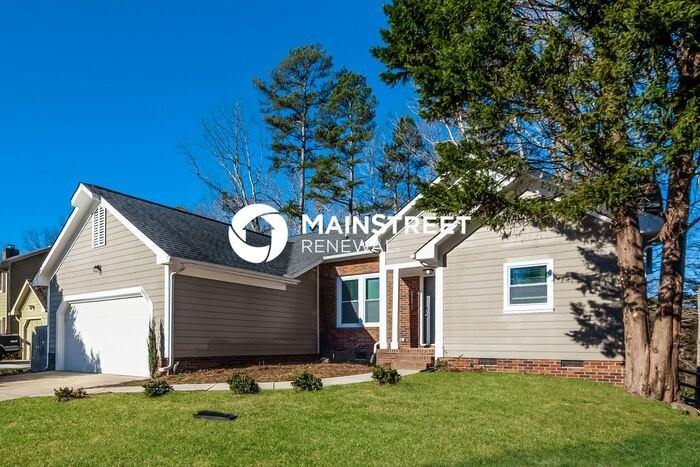 10715 Appleberry Ln - Photo 3 of 16