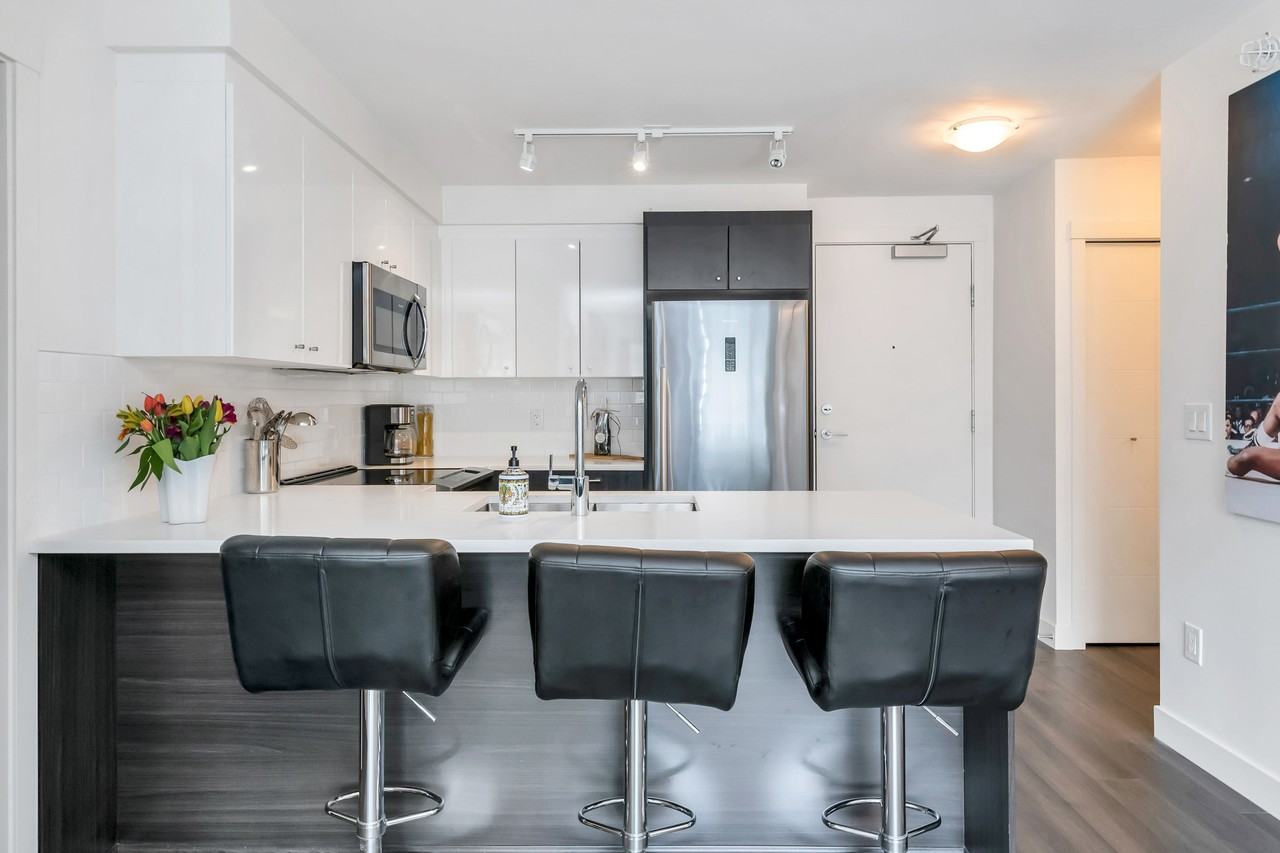 2525 Clarke Street - Photo 11
