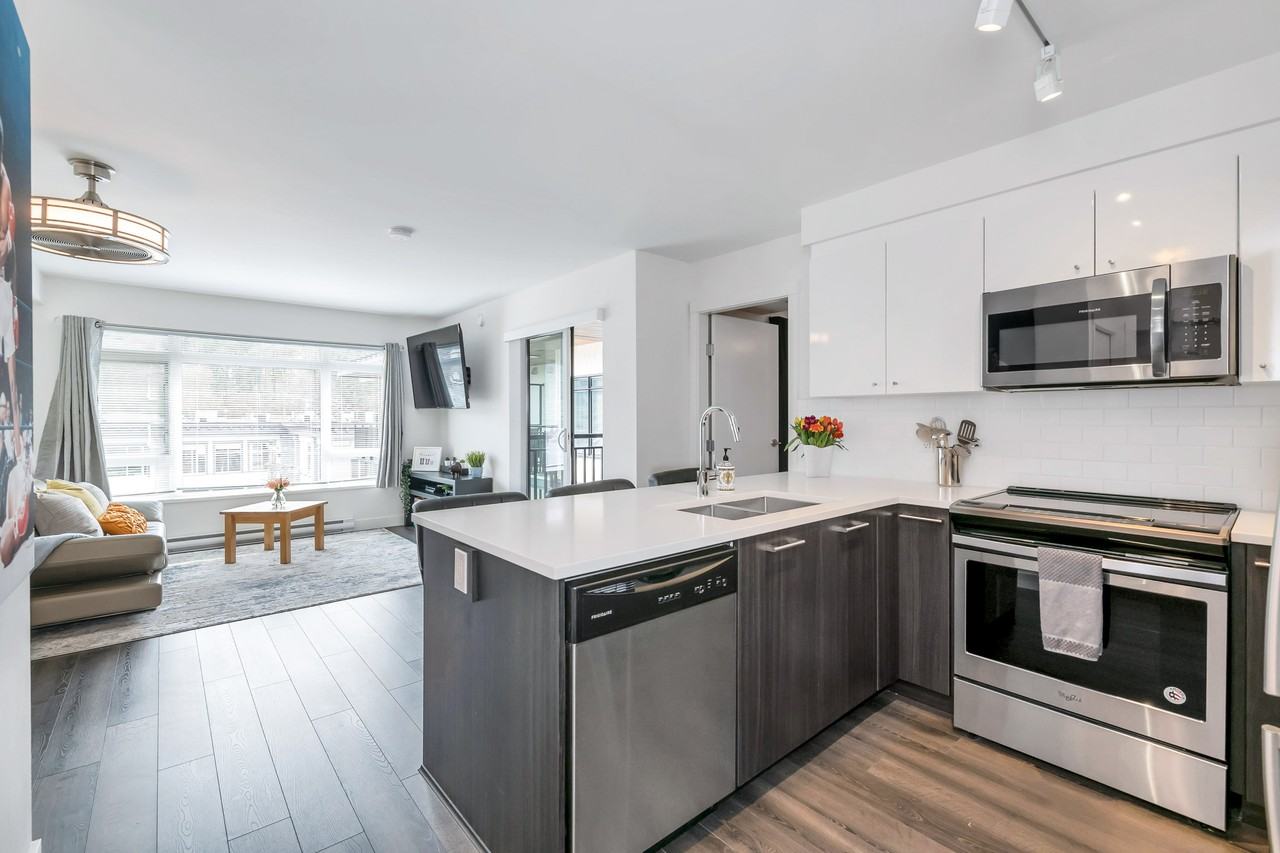 2525 Clarke Street - Photo 12