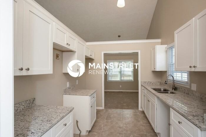 4790 Burford Ct Nw - Photo 4 of 15