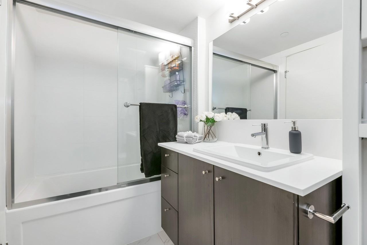 2525 Clarke Street - Photo 16
