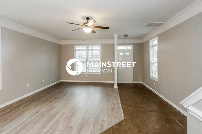122 Sawhorse Dr - Photo 5 of 17