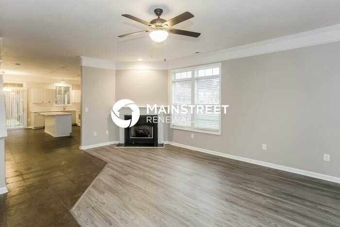 122 Sawhorse Dr - Photo 6 of 17