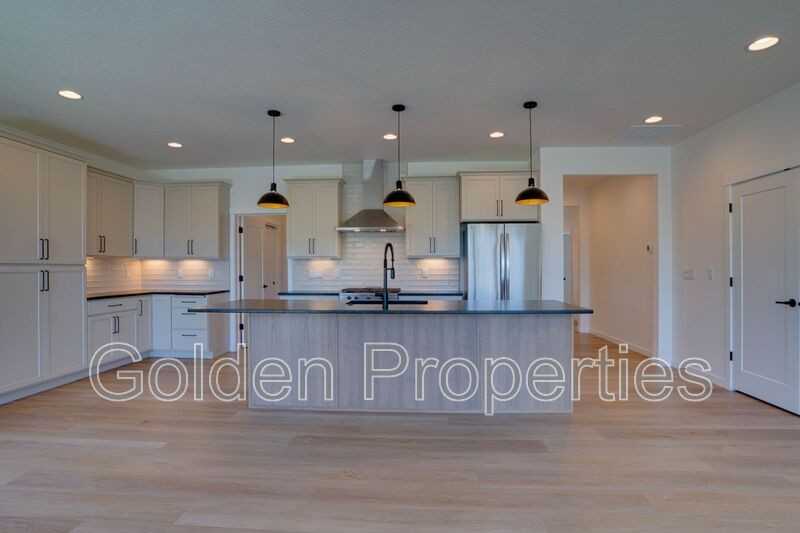 7768 N Girard Cir - Photo 5 of 26