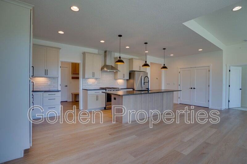 7768 N Girard Cir - Photo 6 of 26