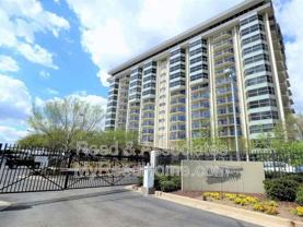 655 S Riverside Dr #901A - Photo 1 of 1