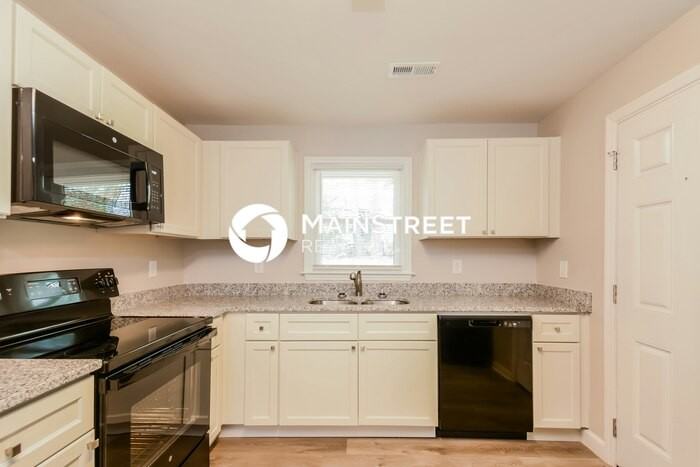 1516 Rosewood St - Photo 7 of 15