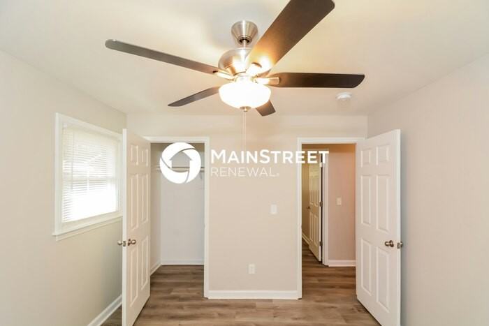 1516 Rosewood St - Photo 7 of 15