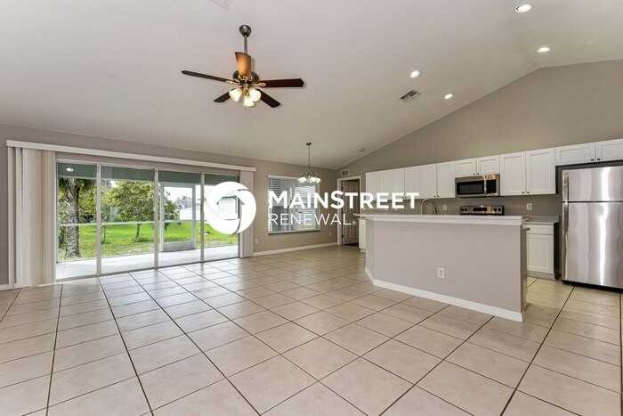 4309 10th St Sw - Photo 4 of 16