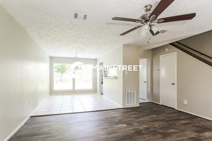 16107 Diamond Ridge Dr - Photo 6 of 17