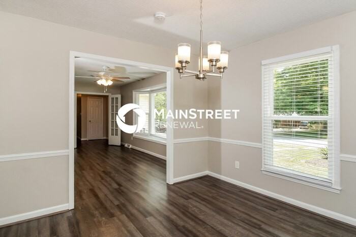 4712 Beechcroft Dr - Photo 5 of 16