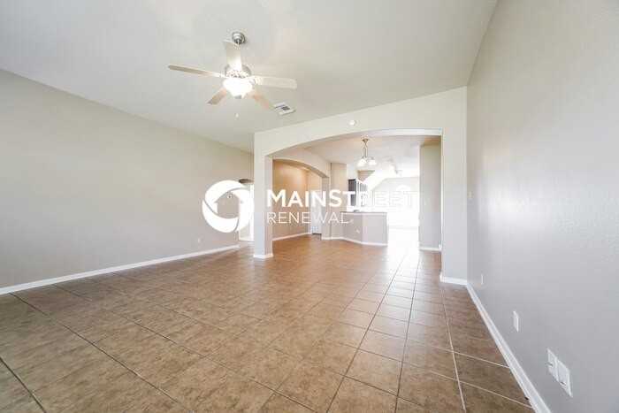 211 Summer Pine Ct - Photo 3 of 16