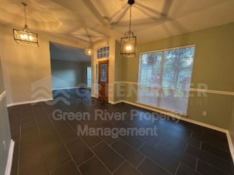 1559 Lakeway Dr - Photo 2 of 42