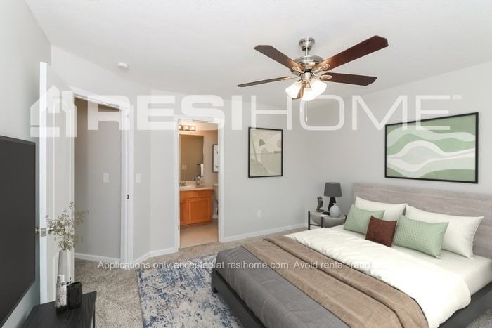 111 Bedrock Pl - Photo 6 of 17