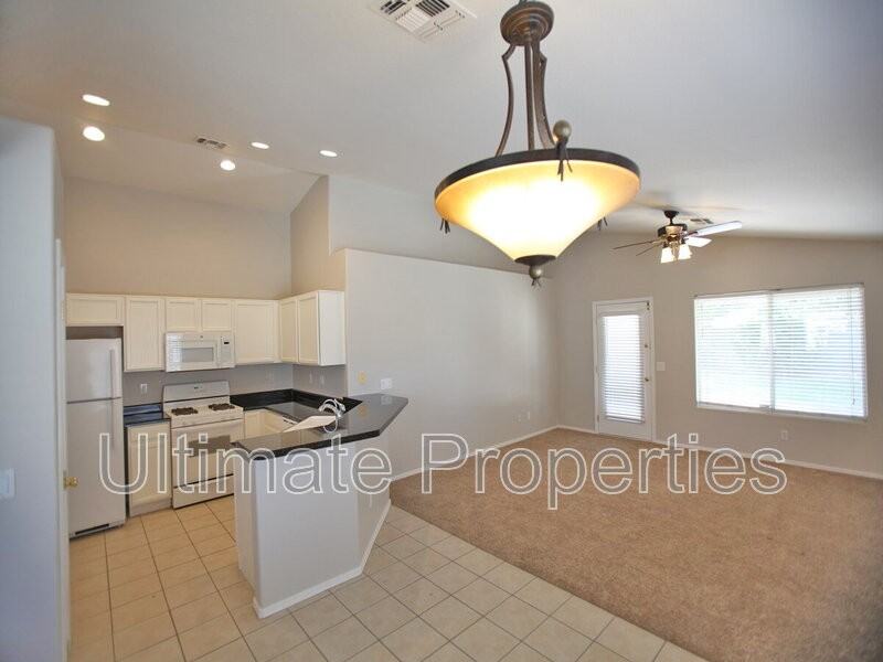 7725 W Foothill Dr - Photo 7 of 21