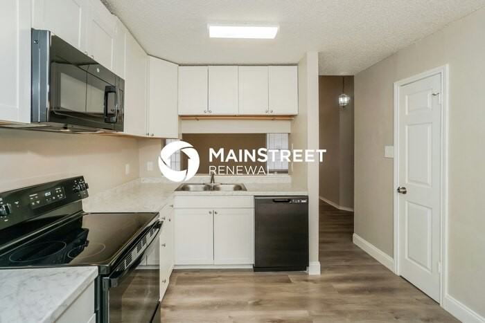 10257 Canton Field Drive - Photo 6 of 16