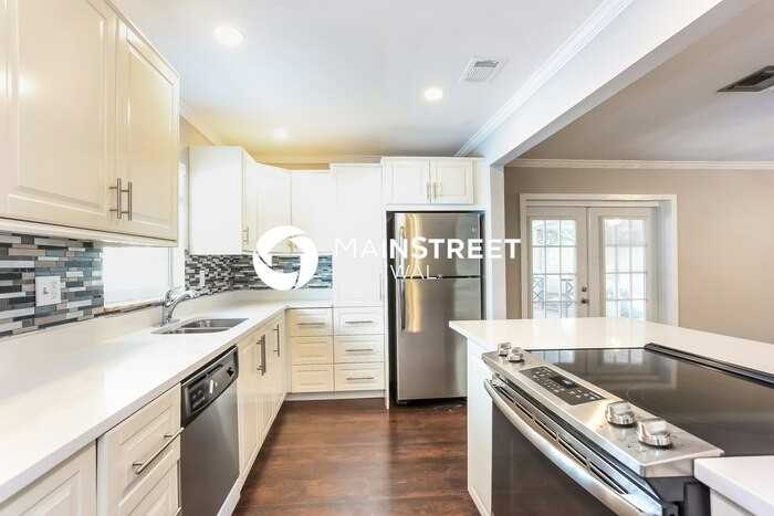 2069 Powderhorn Dr - Photo 6 of 16