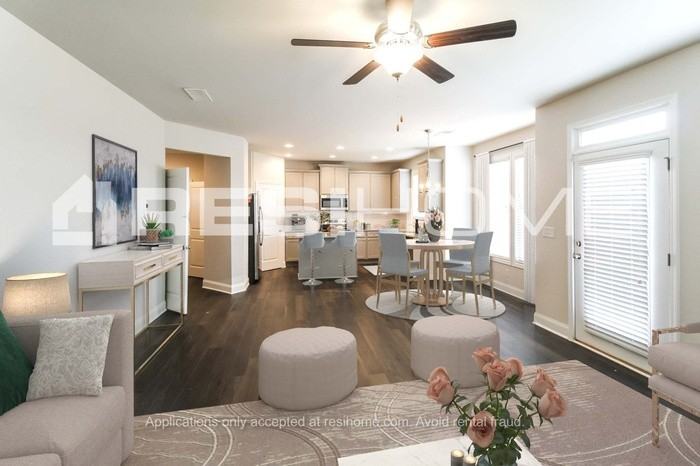 717 Holiday Birch Pass - Photo 4 of 14