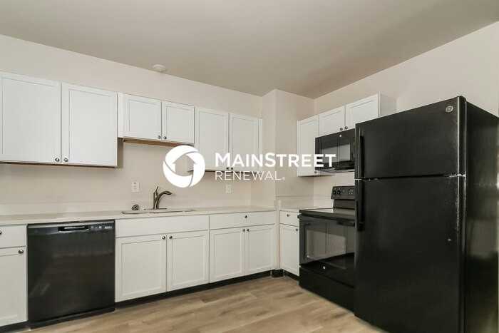 6602 E 47th St - Photo 6 of 16