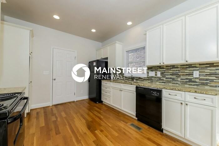 6700 Linwood Dr - Photo 6 of 16