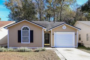featured image of 7862 Aquarius Cir S