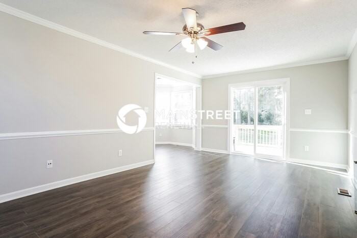 5116 Glen Cox Dr - Photo 4 of 17