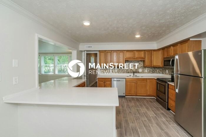 5705 Acapulco Ave - Photo 6 of 16
