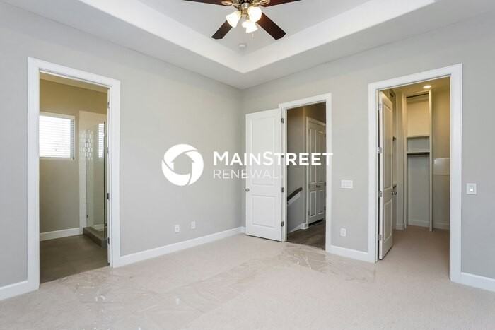 5121 Royal Heath Dr - Photo 7 of 17