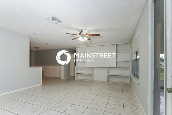 361 Sw Twig Ave - Photo 5 of 16