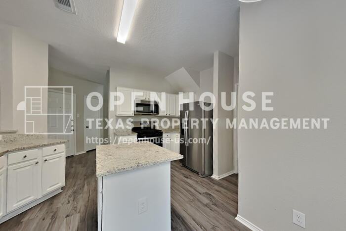 1314 Buchans Dr - Photo 5 of 21