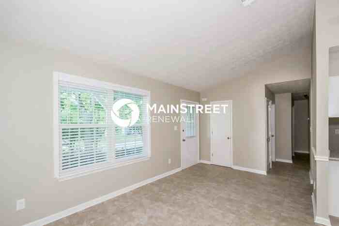 2233 Newbury Rd - Photo 5 of 14