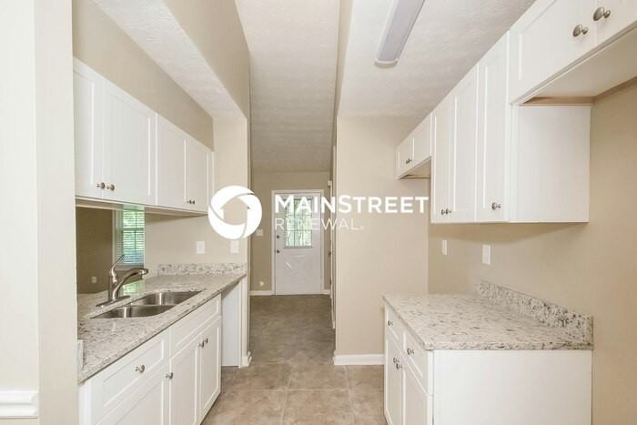 2233 Newbury Rd - Photo 6 of 14
