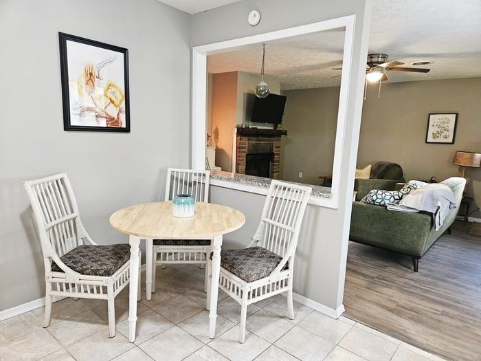 1330 White Oak Dr #1332 - Photo 5 of 16
