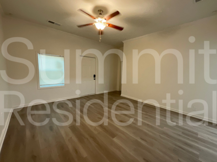 2431 Saint Paul Ave Nw - Photo 2 of 14