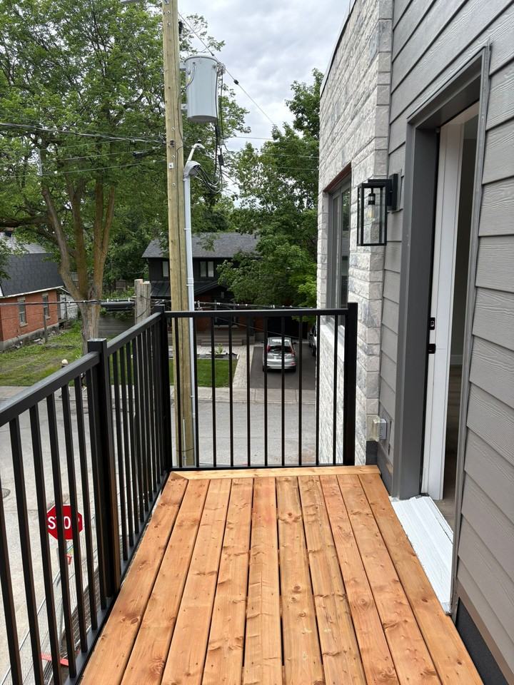 331 Bloomfield Avenue #A - Photo 5 of 9