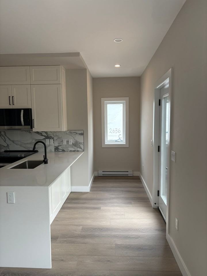 331 Bloomfield Avenue #A - Photo 4 of 9